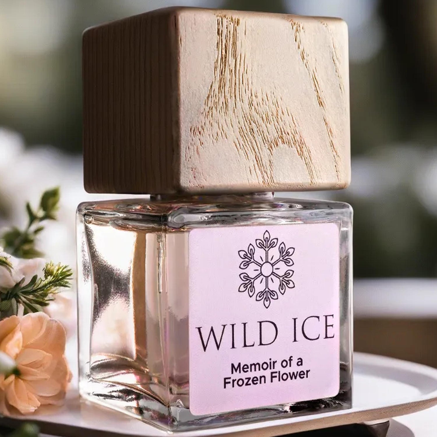 Memoir of a Frozen Flower: Delicately Floral, Cold-Preserved Perfume — Pure, Organic Ingredients for Delicate &amp; Sensitive Skin